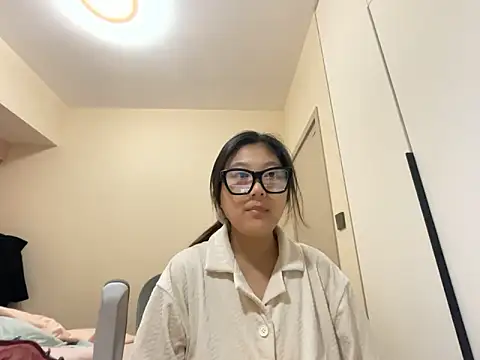 Snapshot of xena0501 chatting on November 26, 2025, 5:29 am xena0501 online show from November 26, 2025, 5:29 am