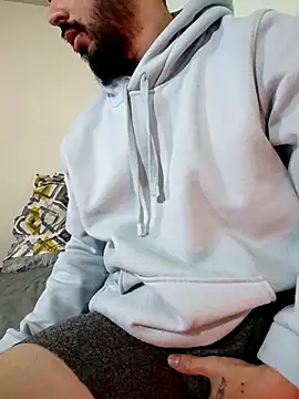 Snapshot of Maximiliano444 chatting on October 7, 2025, 12:22 am Maximiliano444 online show from October 7, 2025, 12:22 am