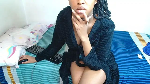 SinfullyForbiddeno7 online show from November 2, 2025, 4:17 am