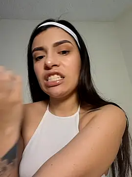 Snapshot of AmaiaSalvatore chatting on September 10, 2025, 9:03 pm AmaiaSalvatore online show from September 10, 2025, 9:03 pm