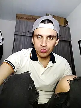 danylano online show from October 1, 2025, 10:24 pm