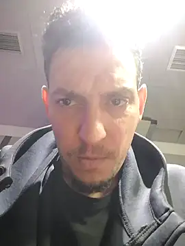 ARTANIS20 online show from September 22, 2025, 12:38 am