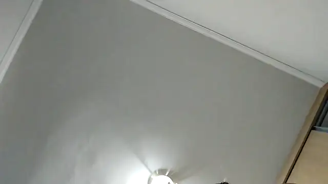 isabelly08ty online show from December 13, 2025, 8:04 pm