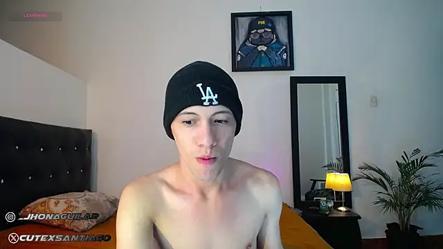 santiago cutex online show from September 28, 2025, 9:27 am