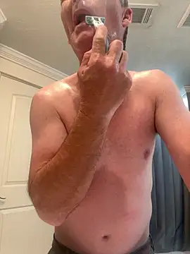 Snapshot of bleedthetrees chatting on October 3, 2025, 10:39 am bleedthetrees online show from October 3, 2025, 10:39 am