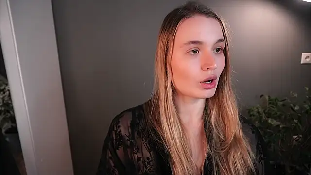 Snapshot of lisa_schiele chatting on November 26, 2025, 8:20 pm lisa schiele online show from November 26, 2025, 8:20 pm