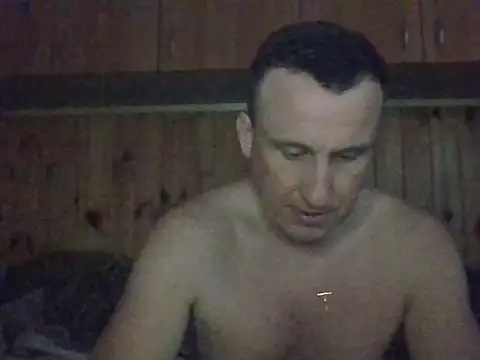Maksymilian1 online show from May 14, 2026, 6:05 pm