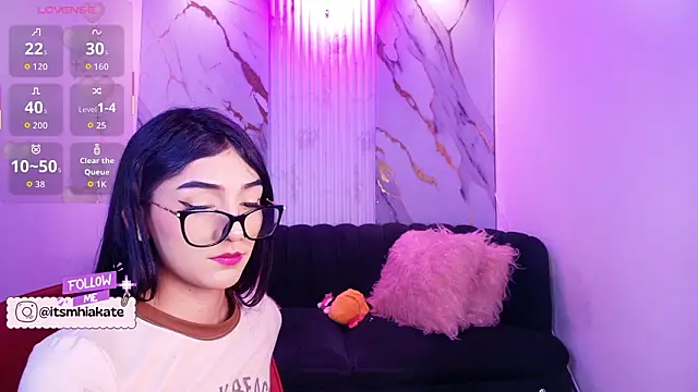 Snapshot of Mhiaa_Sweet chatting on February 12, 2026, 12:05 pm Mhiaa Sweet online show from February 12, 2026, 12:05 pm