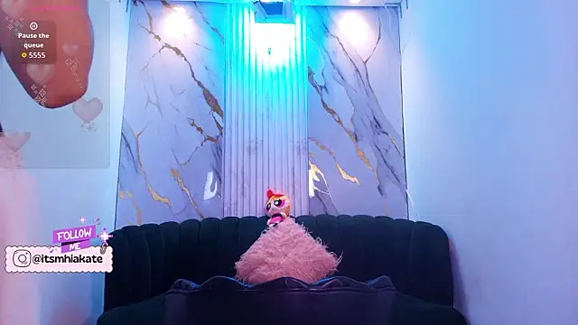 Snapshot of Mhiaa_Sweet chatting on February 20, 2026, 12:07 pm Mhiaa Sweet online show from February 20, 2026, 12:07 pm