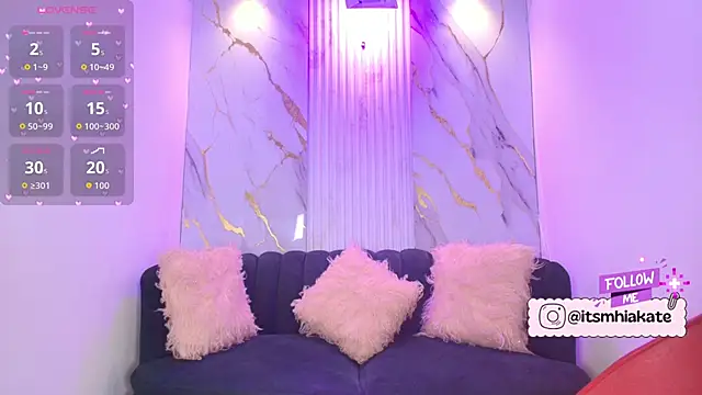 Snapshot of Mhiaa_Sweet chatting on December 22, 2025, 11:32 am Mhiaa Sweet online show from December 22, 2025, 11:32 am