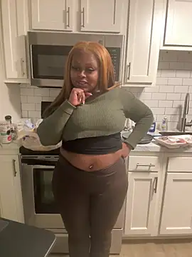 Snapshot of Juicystorm chatting on December 23, 2025, 4:23 am Juicystorm online show from December 23, 2025, 4:23 am