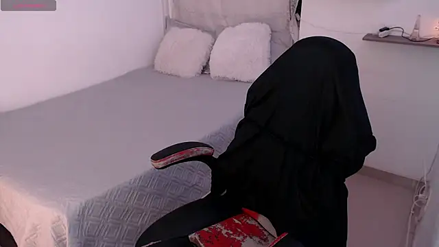 Snapshot of angel_k25 chatting on December 23, 2025, 3:39 am angel k25 online show from December 23, 2025, 3:39 am