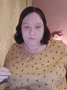 Feuchtekitty92xh online show from November 3, 2025, 7:17 pm