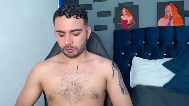 Snapshot of adamhairy chatting on September 26, 2025, 7:43 pm adamhairy online show from September 26, 2025, 7:43 pm
