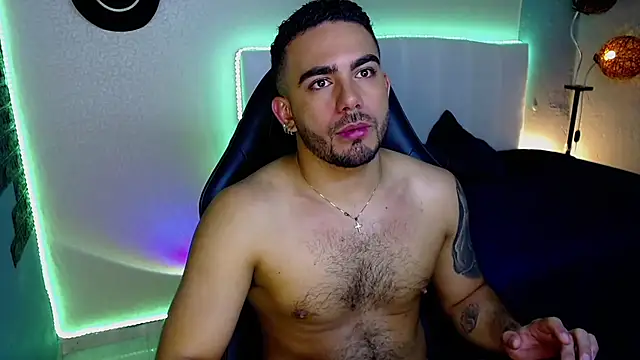 Snapshot of adamhairy chatting on June 26, 2026, 7:42 pm adamhairy online show from June 26, 2026, 7:42 pm