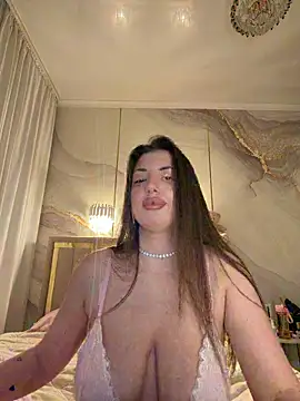 Snapshot of TiffaNoel chatting on February 27, 2026, 4:07 pm TiffaNoel online show from February 27, 2026, 4:07 pm