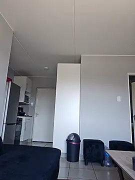 Snapshot of mojaymort chatting on October 12, 2025, 10:16 am mojaymort online show from October 12, 2025, 10:16 am