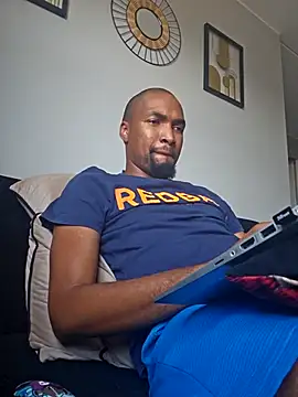 Snapshot of mojaymort chatting on September 15, 2025, 1:00 pm mojaymort online show from September 15, 2025, 1:00 pm