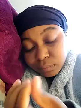 Snapshot of AcetousAbb chatting on November 21, 2025, 4:28 pm AcetousAbb online show from November 21, 2025, 4:28 pm