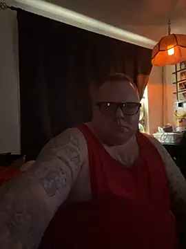 Snapshot of GingerSnap4444 chatting on December 5, 2025, 6:50 pm GingerSnap4444 online show from December 5, 2025, 6:50 pm