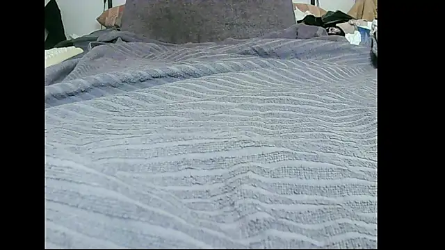 Snapshot of santinini2 chatting on September 12, 2025, 5:45 pm santinini2 online show from September 12, 2025, 5:45 pm