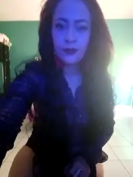 cositabonita08 online show from October 7, 2025, 8:43 pm