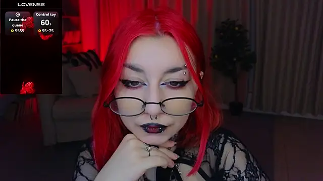 Snapshot of Mistress__Marcelline chatting on July 4, 2026, 1:12 am Mistress Marcelline online show from July 4, 2026, 1:12 am