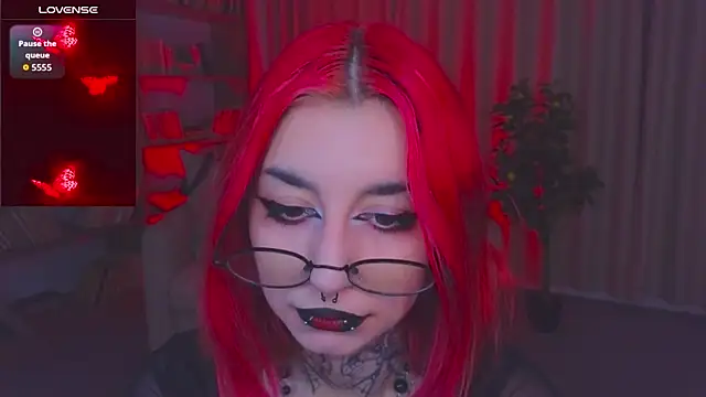 Snapshot of Mistress__Marcelline chatting on July 15, 2026, 1:45 am Mistress Marcelline online show from July 15, 2026, 1:45 am