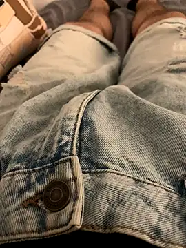 Snapshot of Fe2007 chatting on September 12, 2025, 11:32 am Fe2007 online show from September 12, 2025, 11:32 am