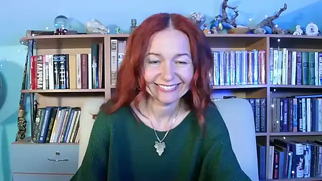 Foxilady357 online show from April 21, 2026, 12:56 pm