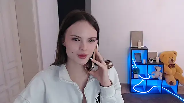 Snapshot of Ariella_ari chatting on November 17, 2025, 1:48 pm Ariella ari online show from November 17, 2025, 1:48 pm