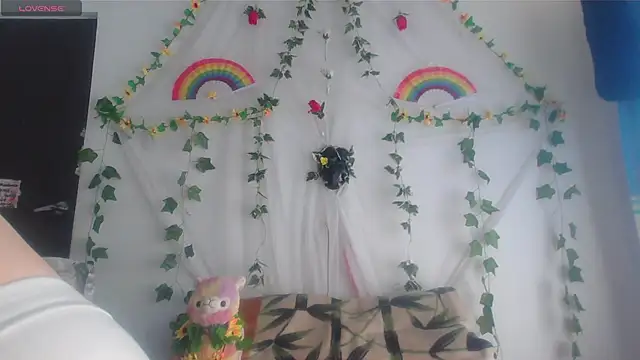 Snapshot of Mitsuha_gate chatting on January 8, 2026, 2:56 pm Mitsuha gate online show from January 8, 2026, 2:56 pm