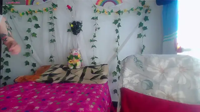 Snapshot of Mitsuha_gate chatting on January 7, 2026, 2:44 pm Mitsuha gate online show from January 7, 2026, 2:44 pm