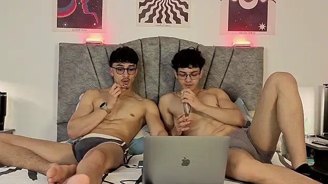 LatinReall online show from March 3, 2026, 3:24 am