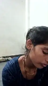 Snapshot of Guriya0076 chatting on October 30, 2025, 10:35 am Guriya0076 online show from October 30, 2025, 10:35 am