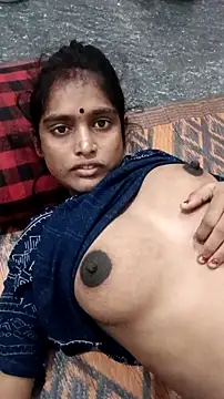 Snapshot of Guriya0076 chatting on October 9, 2025, 9:37 pm Guriya0076 online show from October 9, 2025, 9:37 pm