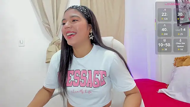 andrea sanchezz online show from November 20, 2025, 7:14 pm