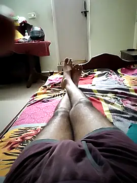 Snapshot of kissyou__89 chatting on September 19, 2025, 2:21 pm kissyou  89 online show from September 19, 2025, 2:21 pm