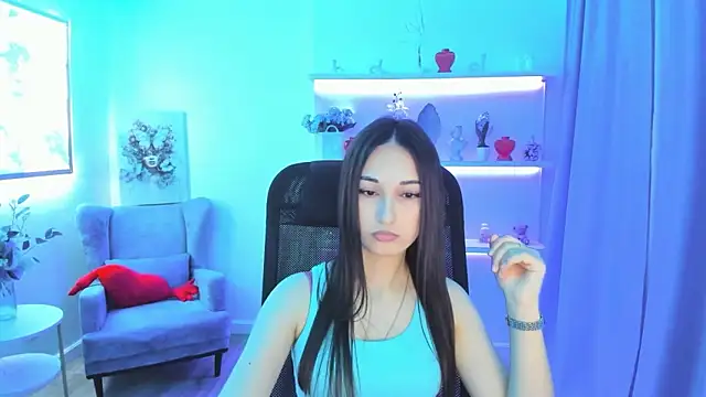 Snapshot of ElviraWesdety chatting on March 16, 2026, 5:44 am ElviraWesdety online show from March 16, 2026, 5:44 am