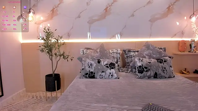 Snapshot of isabellasouza chatting on September 20, 2025, 11:37 am isabellasouza online show from September 20, 2025, 11:37 am