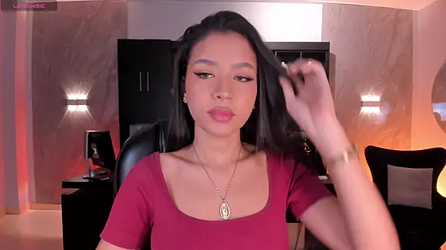 Snapshot of SophieHouston_ chatting on March 12, 2026, 2:28 am SophieHouston online show from March 12, 2026, 2:28 am