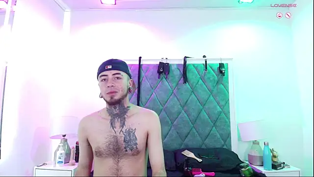 Snapshot of Asha_zuri_and_adam chatting on April 16, 2026, 12:39 pm Asha zuri and adam online show from April 16, 2026, 12:39 pm