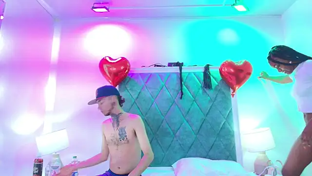 Asha zuri and adam online show from October 22, 2025, 12:04 pm