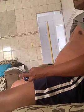 Snapshot of PIROCAGG21 chatting on October 11, 2025, 10:38 am PIROCAGG21 online show from October 11, 2025, 10:38 am