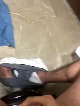 Snapshot of chibatagrossa chatting on September 19, 2025, 8:46 pm chibatagrossa online show from September 19, 2025, 8:46 pm