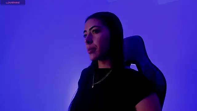 Snapshot of ValkaGrecco chatting on November 15, 2025, 8:57 pm ValkaGrecco online show from November 15, 2025, 8:57 pm