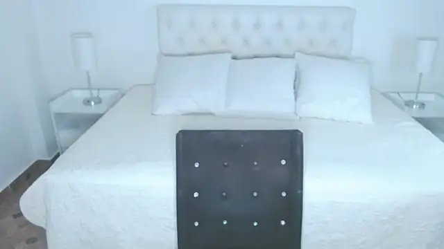 mr hunterx online show from March 26, 2026, 1:59 am