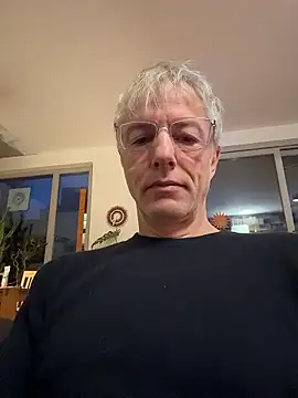 Snapshot of SexyLeon8 chatting on January 12, 2026, 6:31 am SexyLeon8 online show from January 12, 2026, 6:31 am