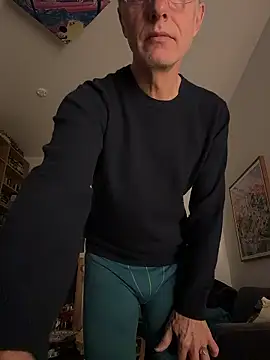 Snapshot of SexyLeon8 chatting on January 11, 2026, 3:13 am SexyLeon8 online show from January 11, 2026, 3:13 am