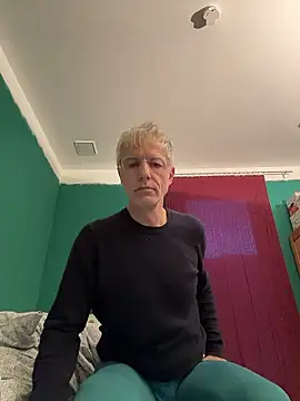 Snapshot of SexyLeon8 chatting on January 11, 2026, 3:41 pm SexyLeon8 online show from January 11, 2026, 3:41 pm